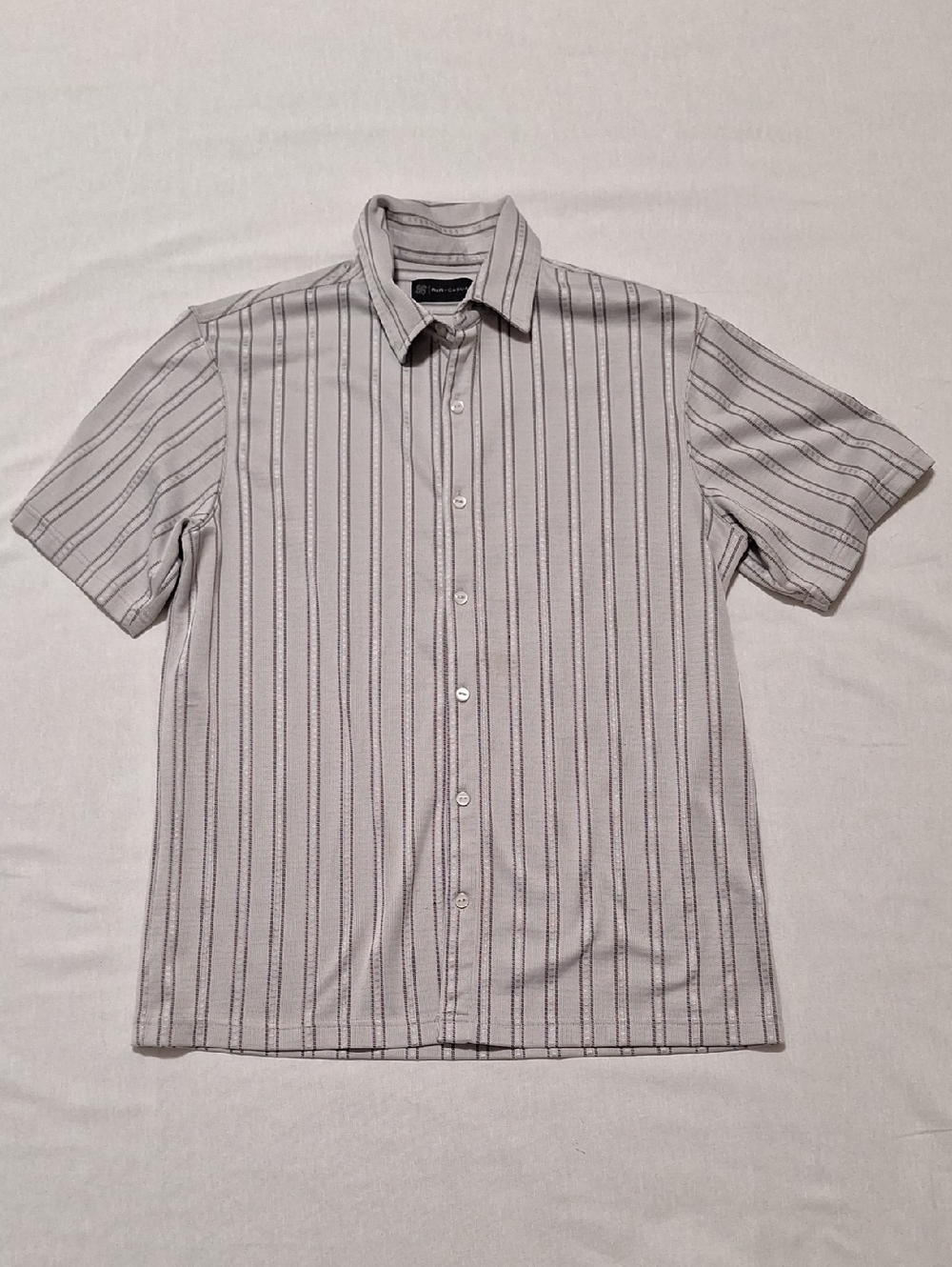 Short-Sleeve Striped Button-Up Shirt - White/Gray
